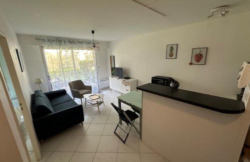 La Baule-Escoublac Apartment | Cosy love cocoon close to the sea