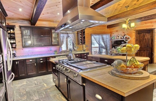 Mauricie House | Cosy luxury home