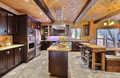Mauricie House | Cosy luxury home