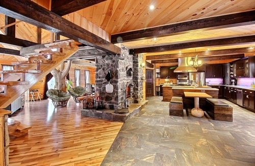 Mauricie House | Cosy luxury home