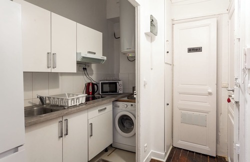 Quartier de la Chapelle Apartment | Cosy Marx Dormoy apartment at the foot of the metro