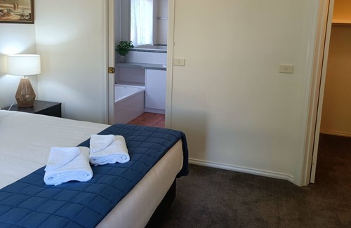 Mildura House | Cosy Mildura Cottage