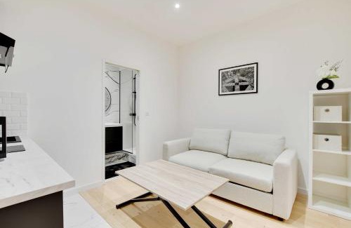 Quartier de la Folie-Mericourt Apartment | Cosy modern flat - 1BR- 4P- Oberkampf