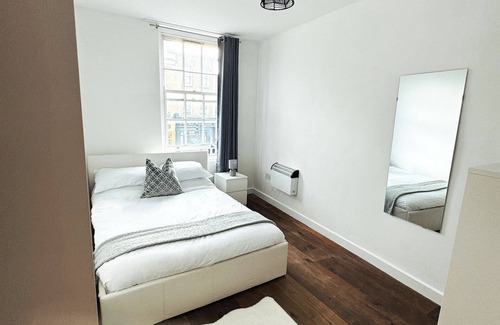 New Cross Apartment | Cosy One Bedroom London Apartment