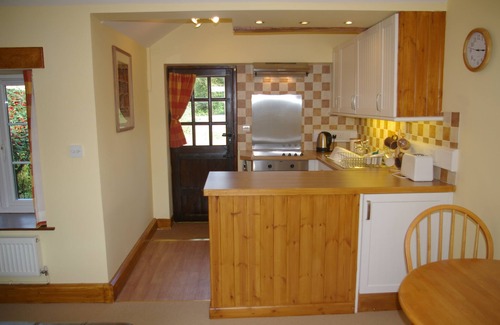 Rode Cottage | Cosy, peaceful cottage near Bath and Longleat.