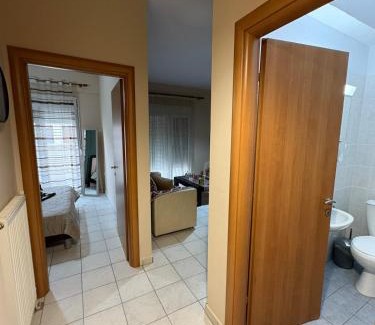 Komotini Apartment | Cosy Retreat
