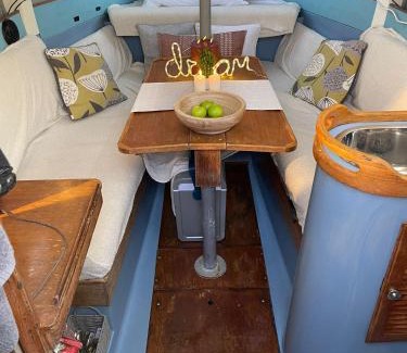 Torquay City Centre Boat Rental | Cosy, Romantic, Fun Yacht Getaway, Torquay, England