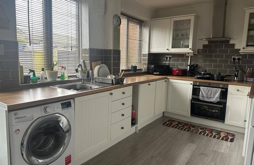 Colchester House | Cosy room in a beautiful country homeof historic Colchester, UK