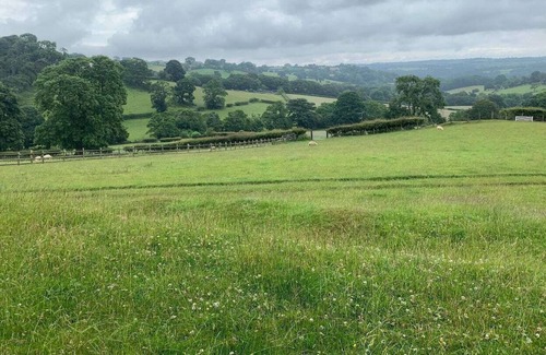 Hendrerwydd House | Cosy Rural Bungalow in the Clwydian Valley