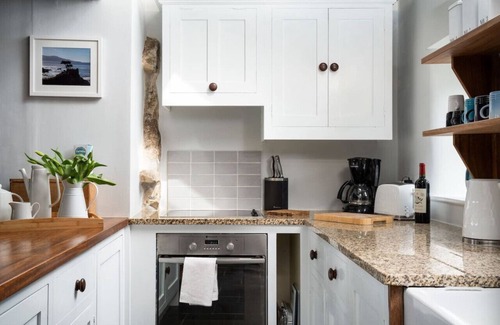 St Ives House | Cosy Rural Garden Cottage Sea Views Near St Ives