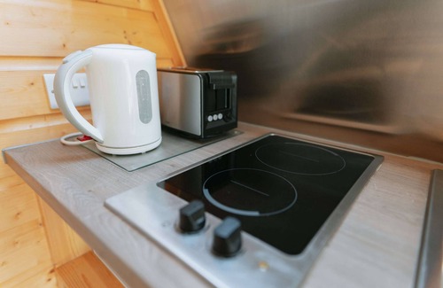 Weston Cabin | Cosy Rural Wooden Glamping Cabin