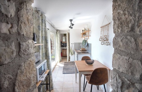 Lavilledieu Apartment | Cosy self-catering cottage in southern Ardèche