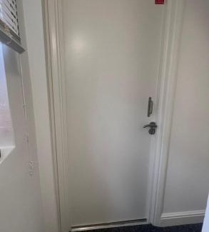 Faraday Apartment | Cosy Self contained Studio flat