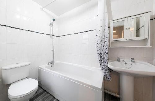 Stanley House | Cosy Semidetached Home
