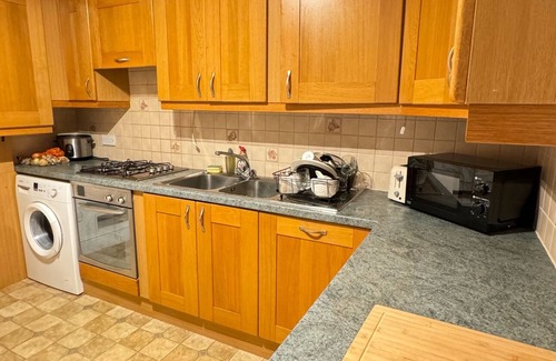 Walthamstow House | Cosy single room near station