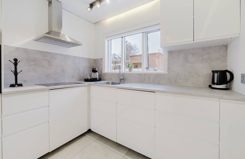 Seltjarnarnes Apartment | Cosy & Spacious apartment - Free parking