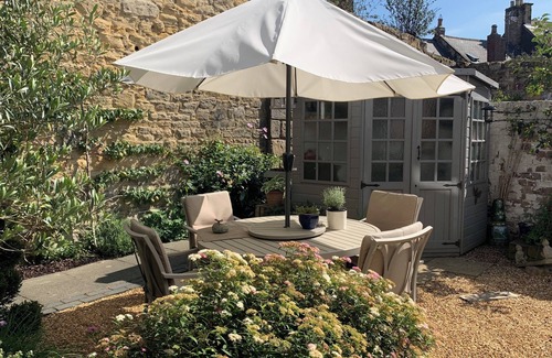 Warkworth Cottage | Cosy St. Lawrence Rest, Warkworth – Perfect Coastal Escape