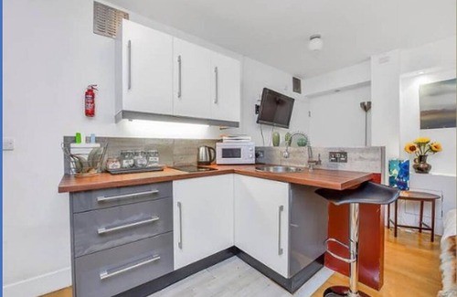 Bunhill Apartment | Cosy studio flat for central London getaway