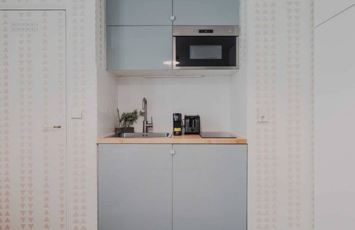 Batignolles Apartment | Cosy Studio for 2 People