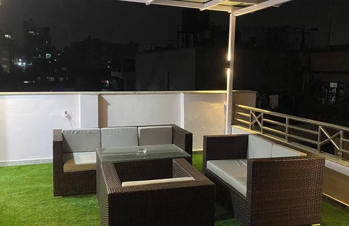 Kathmandu Apartment | Cosy Studio in Central Kathmandu With Terrace