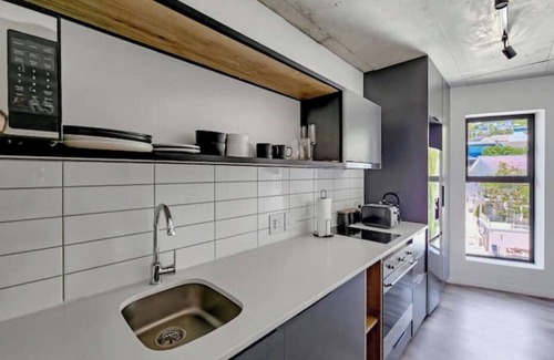 Bantry Bay Apartment | Cosy Studio in Prime Location