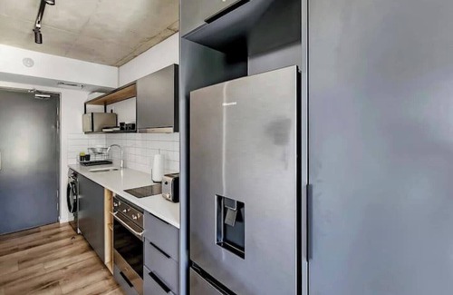 Bantry Bay Apartment | Cosy Studio in Prime Location