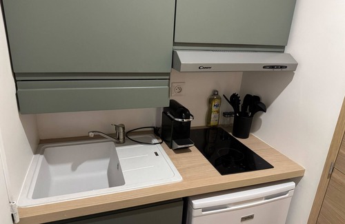 Nice City Centre Apartment | Cosy studio near beach and Museum of Fine Arts