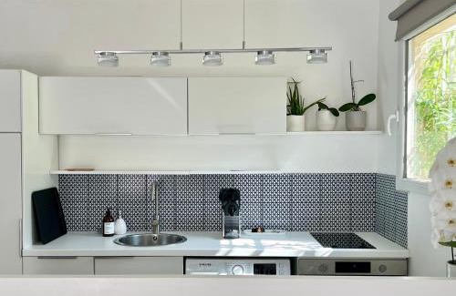 La Turbie Apartment | Cosy Studio with Garden and Free Parking - La Turbie