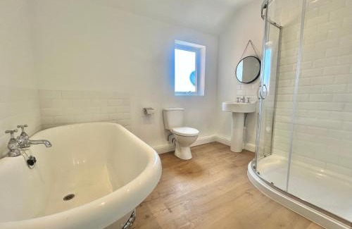 Hull House | Cosy stylish house West Hull