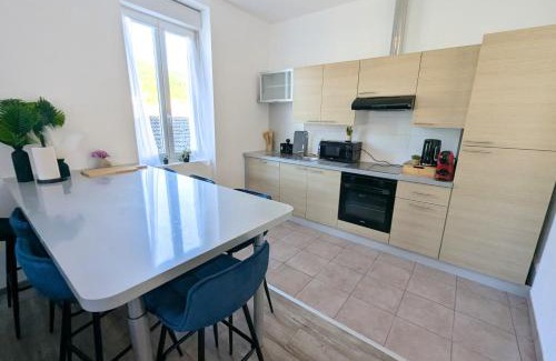 Bellegarde-sur-Valserine Apartment | Cosy T3 à 1min de la gare