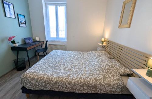 Bellegarde-sur-Valserine Apartment | Cosy T3 à 1min de la gare