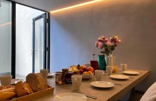 Kemptown Apartment | Cosy Townhouse by Brighton Pier & Seafront-St James