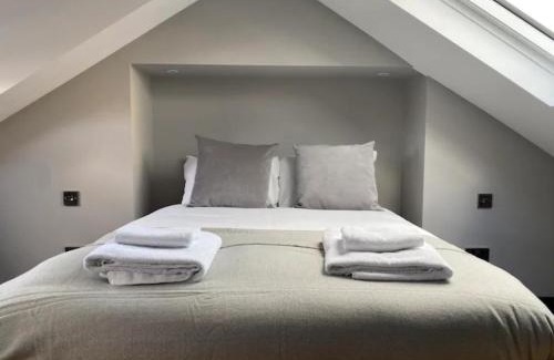Kemptown Apartment | Cosy Townhouse by Brighton Pier & Seafront-St James