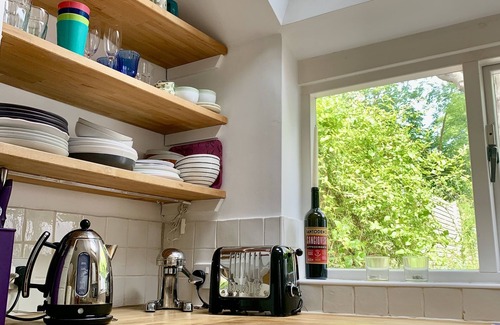 Arbury Cottage | Cosy Victorian cottage close to Cambridge University colleges and city centre.