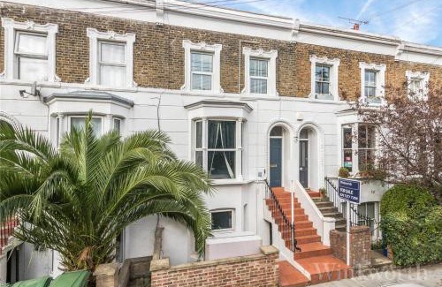 Peckham Apartment | Cosy Victorian Flat