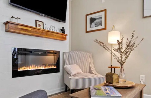 Cedar Bluff House | Cosy W Knoxville Gem