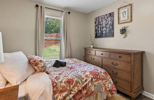 Cedar Bluff House | Cosy W Knoxville Gem