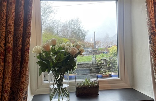 Rhiwbryfdir Cottage | Cosy welsh cottage in the heart of Snowdonia National Park