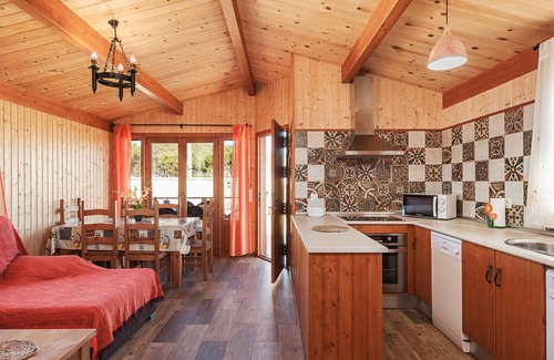 Campano House | Cosy Wooden Cabin among Greenery - Casa Las Tres Hermanas