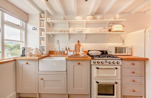 Blockley Cottage | Cosy yet stylish Cotswold holiday cottage - Rosewood Cottage