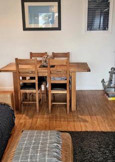 Aberporth House | Cosybungalow