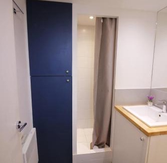5th Arrondissement Apartment | CosyCocoon