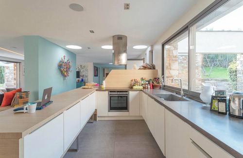 Cap Benat Villa | Cote d'Azur Contemporary Family Villa, Heated Pool