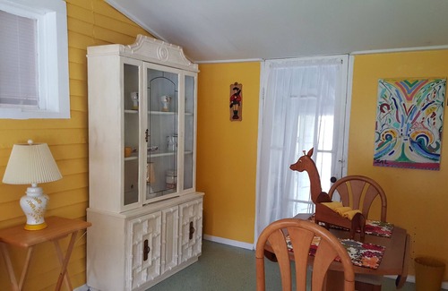 New Port Richey Cottage | Cotee River Front Apartment