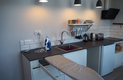 Stroud Apartment | Cotswold Aparthotel