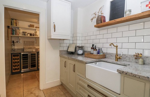 Moreton-in-Marsh Cottage | Cotswold House