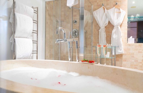 Chipping Campden Hotel | Cotswold House Hotel & Spa