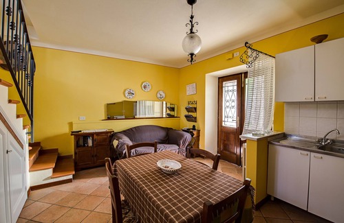 Castelnuovo di Garfagnana House | Cottage House "Il Palazzetto" - Country villa with jacuzzi