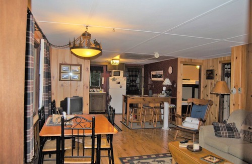 Moultonborough Cottage | Cottage 16 - 3 BR with large sandy beach and use of small boats