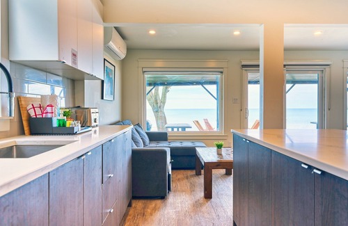 Wainfleet Cottage | Cottage 16: Beachfront Cottage Escape